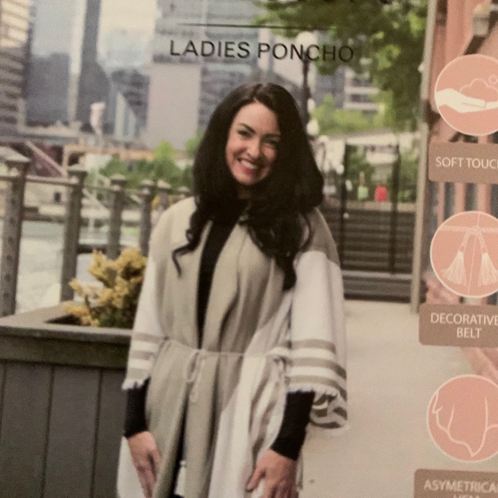 Serra Ladies Poncho / blanket wrap “1 Left”